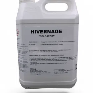 Produit hivernage piscine triple action super concentré, bactéricide, algicide et anti-calcaire, pour protéger votre bassin tout l’hive