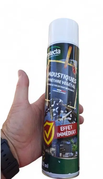 Aérosol effet choc Aérosol effet choc contre les moustiques et moustiques tigres.