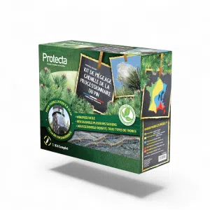 Kit de piégeage chenille processionnaire du pin Procerex® avec collier ⌀ 35 cm installé sur un tronc